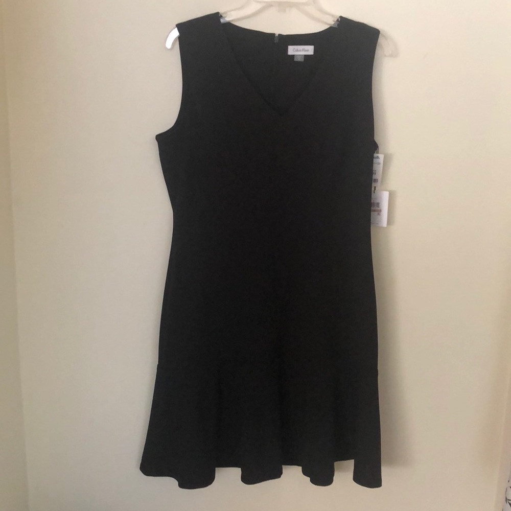 Sleeveless black dress